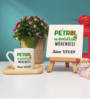 Petrol Ve Doğalgaz Mühendisi Ahşap Altlıklı Türk Kahvesi Fincanı ve Dekoratif Taş Baskı