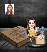 Kişiye Özel Patron Karikatürlü Ahşap Biblo Kutulu Bayan-8
