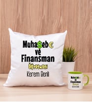 Muhasebe ve Finansman Öğretmeni Kare Yastık ve Yeşil Kupa Bardak