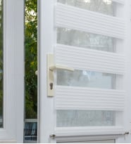 Balkon Kapı Perdesi - Cam Üstü Metal Rustikli Zebra Perde (Beyaz)