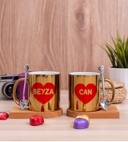 İsim Yazılı Kırmızı Kalpli Ahşap Altlıklı İkili Gold Kupa Bardak