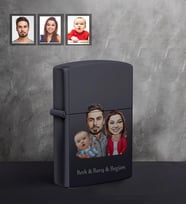 Kişiye Özel Aile Karikatürlü UV Baskılı Siyah Benzinli Çakmak Mod-1