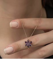 925 Ayar Gümüş Mor Taşlı Lotus Çiçeği Kadın Kolye