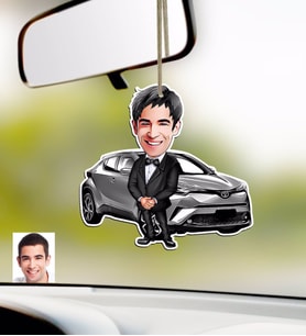 BK Gift Kişiye Özel Bay Toyota C-HR Karikatürlü Ahşap Araba Dikiz Ayna Süsü (Beyaz)