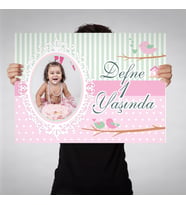 Kız Çocuğu Pembe Kuşlu Doğum Günü Afişi  70x100cm