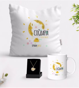 BK Gift Kişiye Özel Coğrafya Öğretmeni Beyaz Kupa Yastık ve İsimli Papatya Kolye Hediye Seti-3 (Model 1)
