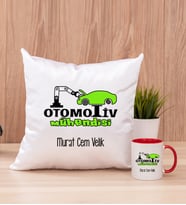 Otomotiv Mühendisi Kare Yastık ve Kırmızı Kupa Bardak