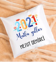 Mutlu Yıllar 2021 Yılbaşı Hediyesi Yastık