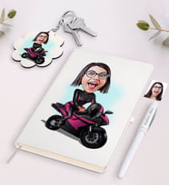 BK Gift Kişiye Özel Kadın Motorcu Karikatürlü Beyaz Defter Kalem ve Anahtarlık Hediye Seti (Model 1)