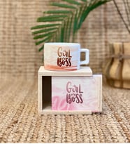 Girl Boss Tasarımlı Kutulu Kupa