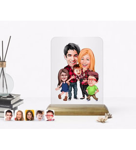 BK Gift Kişiye Özel Aile Karikatürlü Ahşap Standlı Çerçeve-5 (Beyaz)
