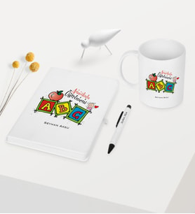 BK Gift Kişiye Özel Anaokulu Öğretmeni Temalı Beyaz Defter Kalem Kupa Seti - 1