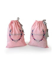 İsme Özel Nakışlı Bebek Kese Torba 2 'li Set Pembe Çiçekli