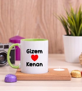 Sevgililere Özel İsim Yazılı Ahşap Altlıklı Mumlu Yeşil Kupa Bardak