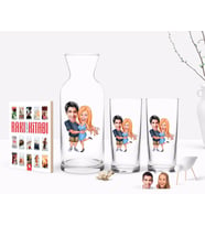 BK Gift Kişiye Özel Renkli Baskılı Sevgililer Karikatürlü İkili Rakı Bardağı Karaf ve Cep Kitabı Hediye Seti-14 (Model 1)
