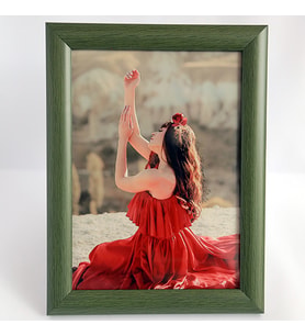 Dekoratif Fotoğraflı Yeşil Çerçeve ( 15x21 )