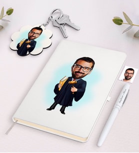 BK Gift Kişiye Özel Erkek Hakim Karikatürlü Beyaz Defter Kalem ve Anahtarlık Hediye Seti (Model 1)