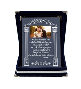 Yeni Evlilere Düğün Hediyesi İsim ve Fotoğraflı Plaket