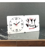 Ritmik Jimnastik Öğretmeni Ahşap Masa Saati