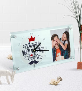BK Gift Kişiye Özel Fotoğraflı Benim Kral Babam Masaüstü Cam Saat (Beyaz)