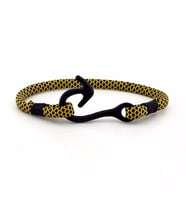 SİYAH METAL KANCA SARI PARACORD BİLEKLİK BT160
