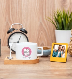 Aşık Çiftlere Özel Fincan ve Turuncu Mini Fotoğraf Çerçevesi