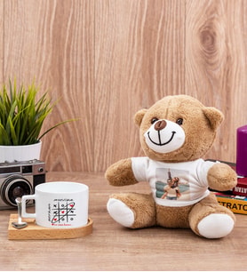 Aşk Her Zaman Kazanır Fincan ve Peluş Ayıcık
