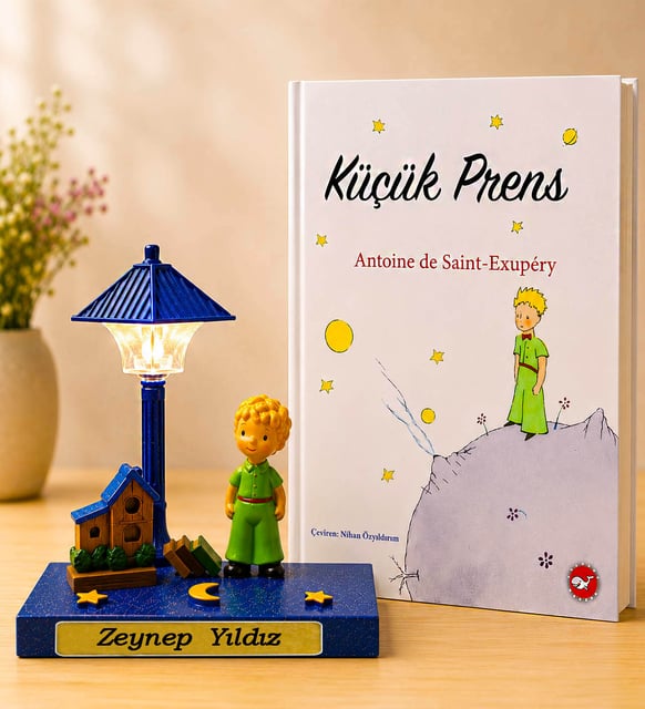 Kişiye Özel İsimli Küçük Prens Masa Lambası & Küçük Prens Hikaye Kitabı Seti