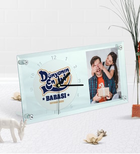 BK Gift Kişiye Özel Fotoğraflı Dünyanın En İyi Babası Masaüstü Cam Saat-2 (Beyaz)