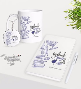 BK Gift Kişiye Özel Öğretmenler Günümüz Kutlu Olsun Kupa Anahtarlık Beyaz Defter Kalem Hediye Seti-6 (Model 1)