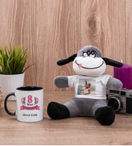 Kadınlar Günü Hediyesi Siyah Kupa Bardak ve Peluş Eşek