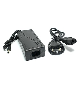 WellPower 12Volt 7Amper Plastik Kasa Adaptör 5.5x2.5mm Jak Fişli