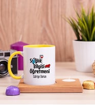 Sağlık Bilgisi Öğretmeni Ahşap Altlıklı Mumlu Sarı Kupa Bardak