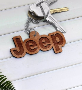 Jeep Logolu Ahşap Anahtarlık-1 (Beyaz)