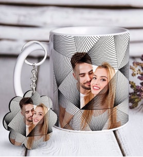 BK Gift Kişiye Özel Fotoğraflı Beyaz Kupa ve Anahtarlık Hediye Seti-3 (Model 1)