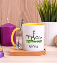 Fitness Eğitmeni Ahşap Altlıklı Sarı Kupa Bardak