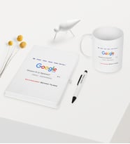 BK Gift Kişiye Özel Google Dünyanın En İyi Öğretmeni Temalı Beyaz Defter Kalem Kupa Seti