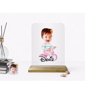 BK Gift Kişiye Özel Bebek Karikatürlü Ahşap Standlı Çerçeve-4 (Beyaz)