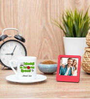 Teknoloji ve Tasarım Öğretmeni Kahve Fincanı ve Kırmızı Mini Fotoğraf Çerçevesi