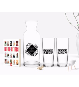 BK Gift Kişiye Özel Renkli Baskılı İsimli İkili Rakı Bardağı Karaf ve Cep Kitabı Hediye Seti-30 (Model 1)