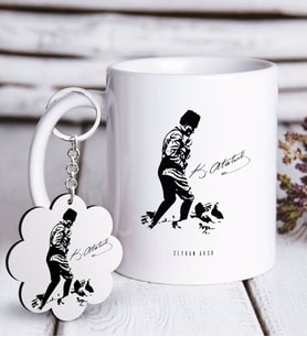 BK Gift Kişiye Özel Atatürk Temalı Beyaz Kupa ve Anahtarlık Hediye Seti-16 (Model 1)