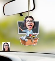 BK Gift Kişiye Özel Bayan Öğretmen Karikatürlü Ahşap Araba Dikiz Ayna Süsü-2 (Çok Renkli)