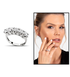 Starlight Diamond Pırlanta Montür Mikro Taşlı Minimal  Tasarım 925 Ayar Gümüş Kadın Beştaş Yüzük (Çok Renkli)