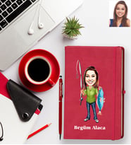 Kişiye Özel Balıkçı Karikatürlü Kırmızı Defter Kalem Hediye Seti Bayan-1