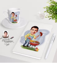 BK Gift Kişiye Özel Erkek Mangalcı Karikatürlü Beyaz Defter Kalem Türk Kahvesi Fincanı Seti-1 (Model 1)