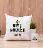 Tekstil Mühendisi Kare Yastık ve Beyaz Kupa Bardak