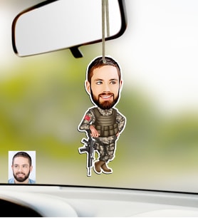BK Gift Kişiye Özel Asker Karikatürlü Ahşap Araba Dikiz Ayna Süsü-2 (Çok Renkli)
