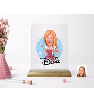 BK Gift Kişiye Özel Kadın Aşçı Karikatürlü Ahşap Standlı Çerçeve-1 (Beyaz)