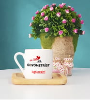 Mesajlı Odyometrist Tasarımlı Kişiye Özel Odyometrist Ahşap Altlıklı Türk Kahvesi Fincanı
