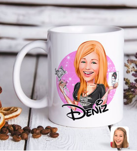 BK Gift Kişiye Özel Kadın Dövme Sanatçısı Karikatürlü Beyaz Kupa Bardak-1